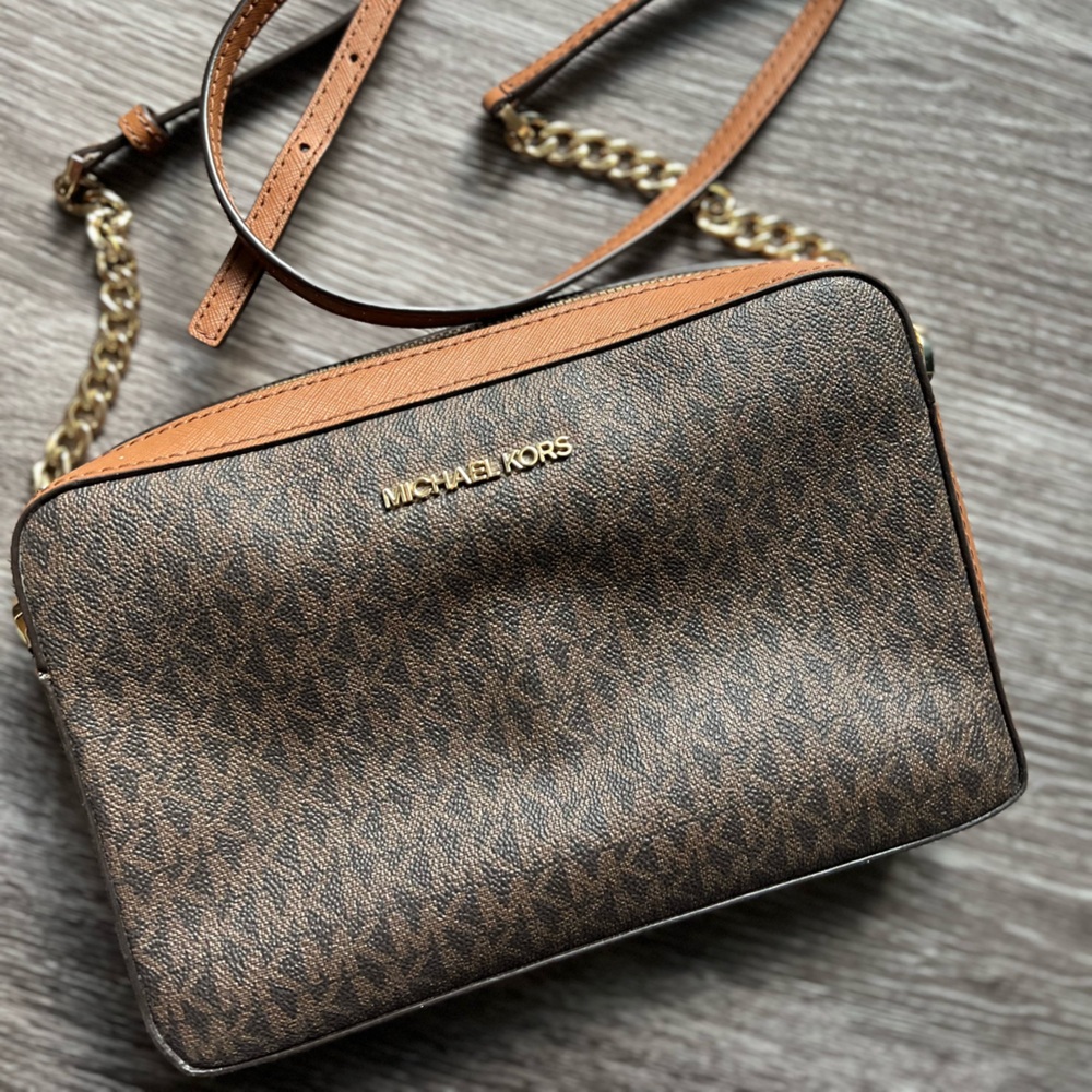 Michael Kors Jet Set Large Printed Logo Crossbody Bag